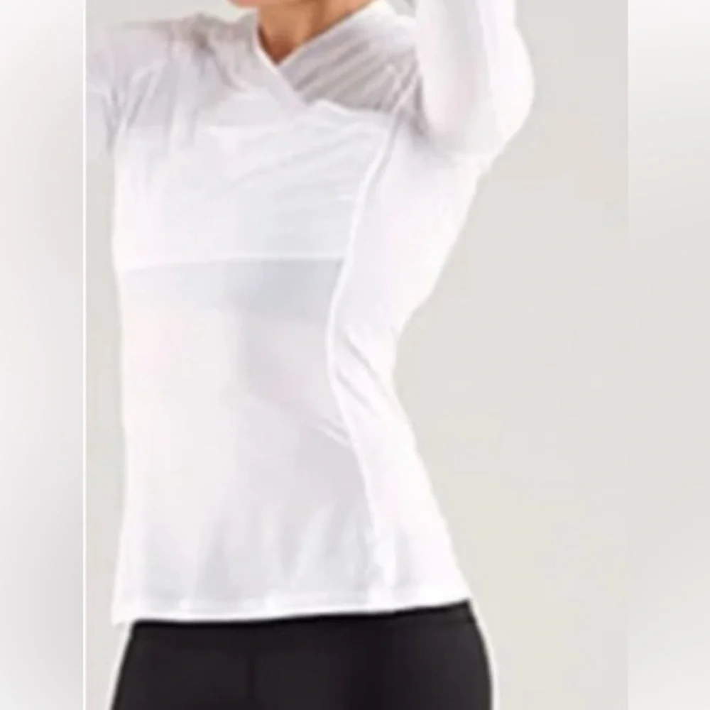 Lululemon Size 4 Ivory Wrap Front Crossover Long Sleeve Run Top Zip Pocket